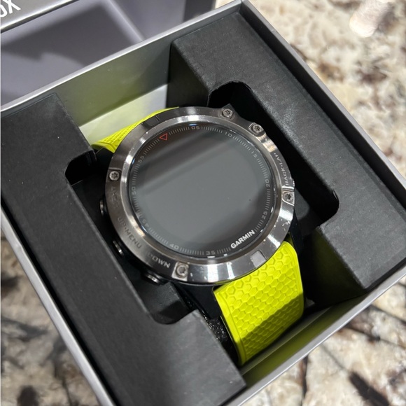 Garmin Fenix 5X sapphire watch - Picture 5 of 7